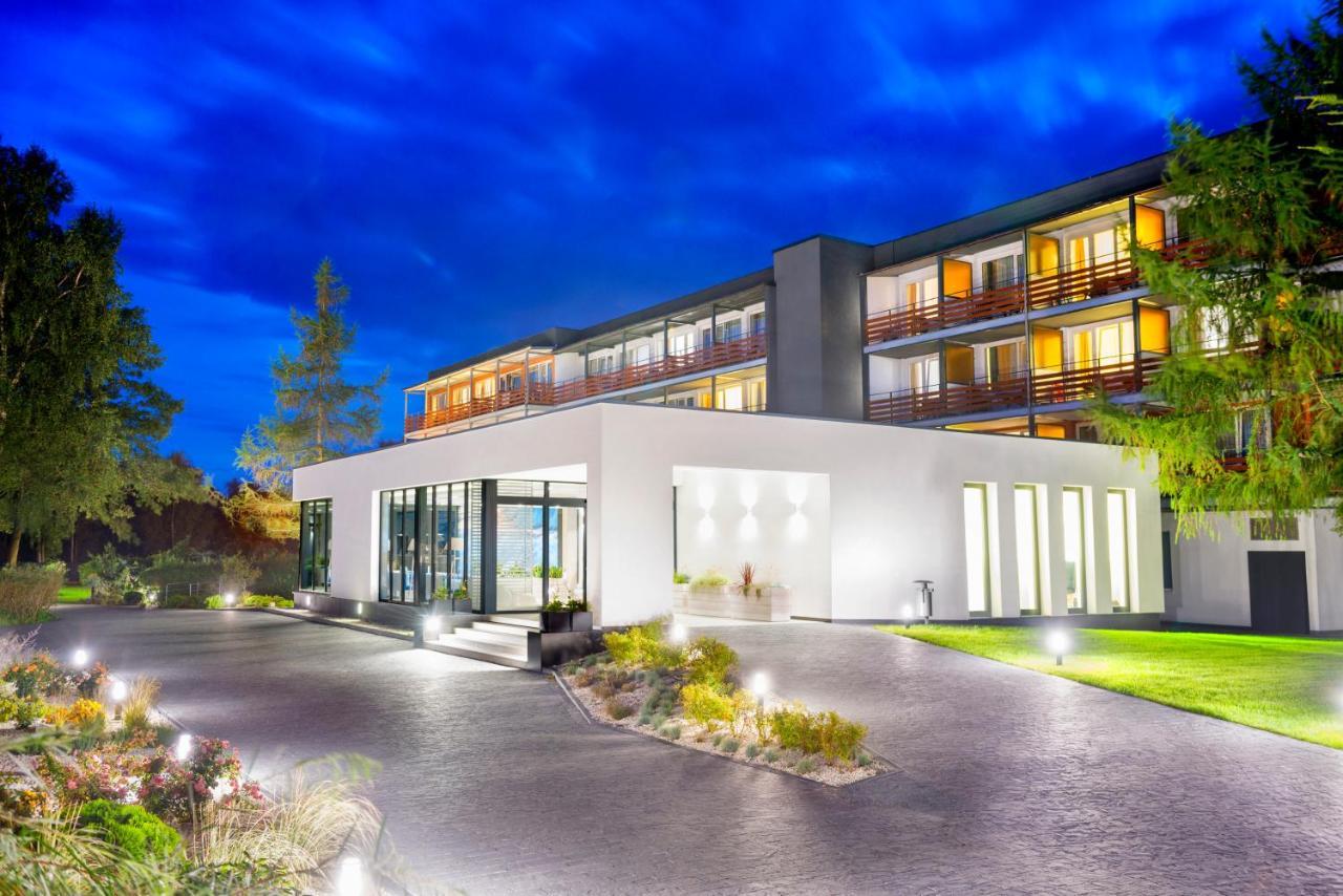 Hotel Osrodek Wypoczynkowo-Rehabilitacyjny "Bryza" Dźwirzyno Esterno foto